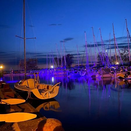Silver203 Siófok Kültér fotó